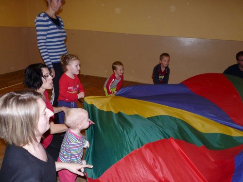 Hravé cvičení pro děti a rodiče - 7.11.2013